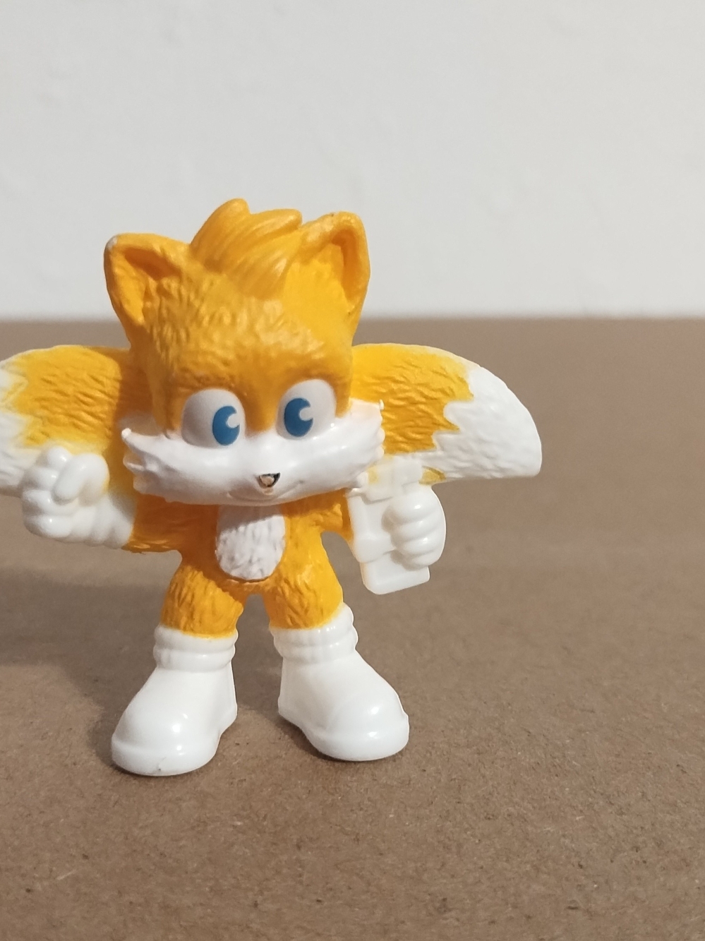Tomy Sega Classic Sonic The Hedgehog Tales 2 inch figures
